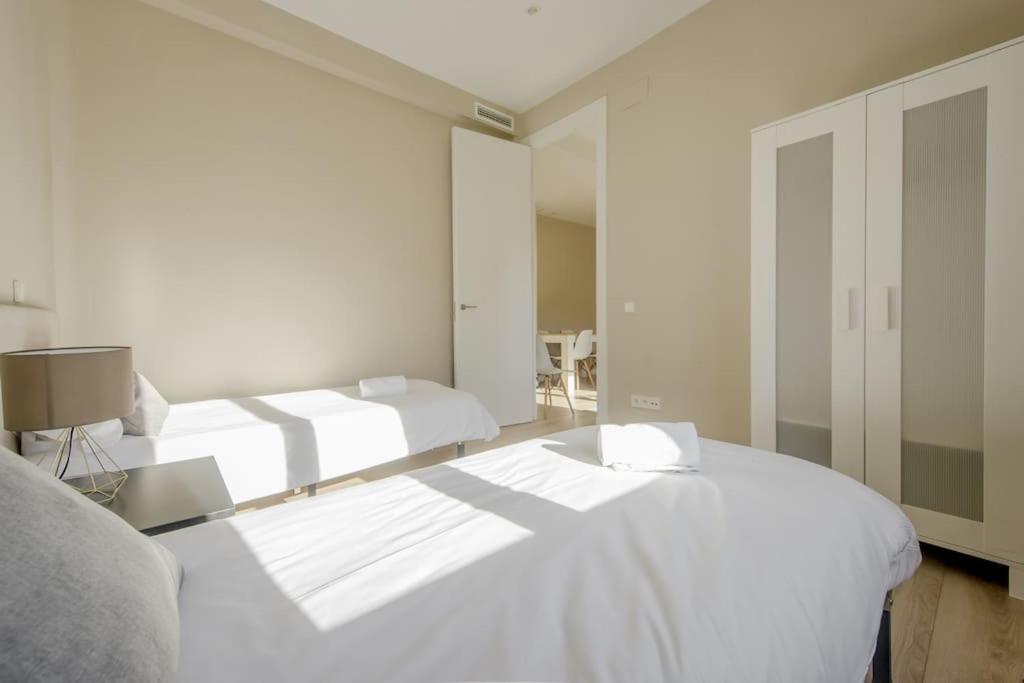 Familiar Piso De 3 Hab - Centro De Madrid/rastro Apartment *